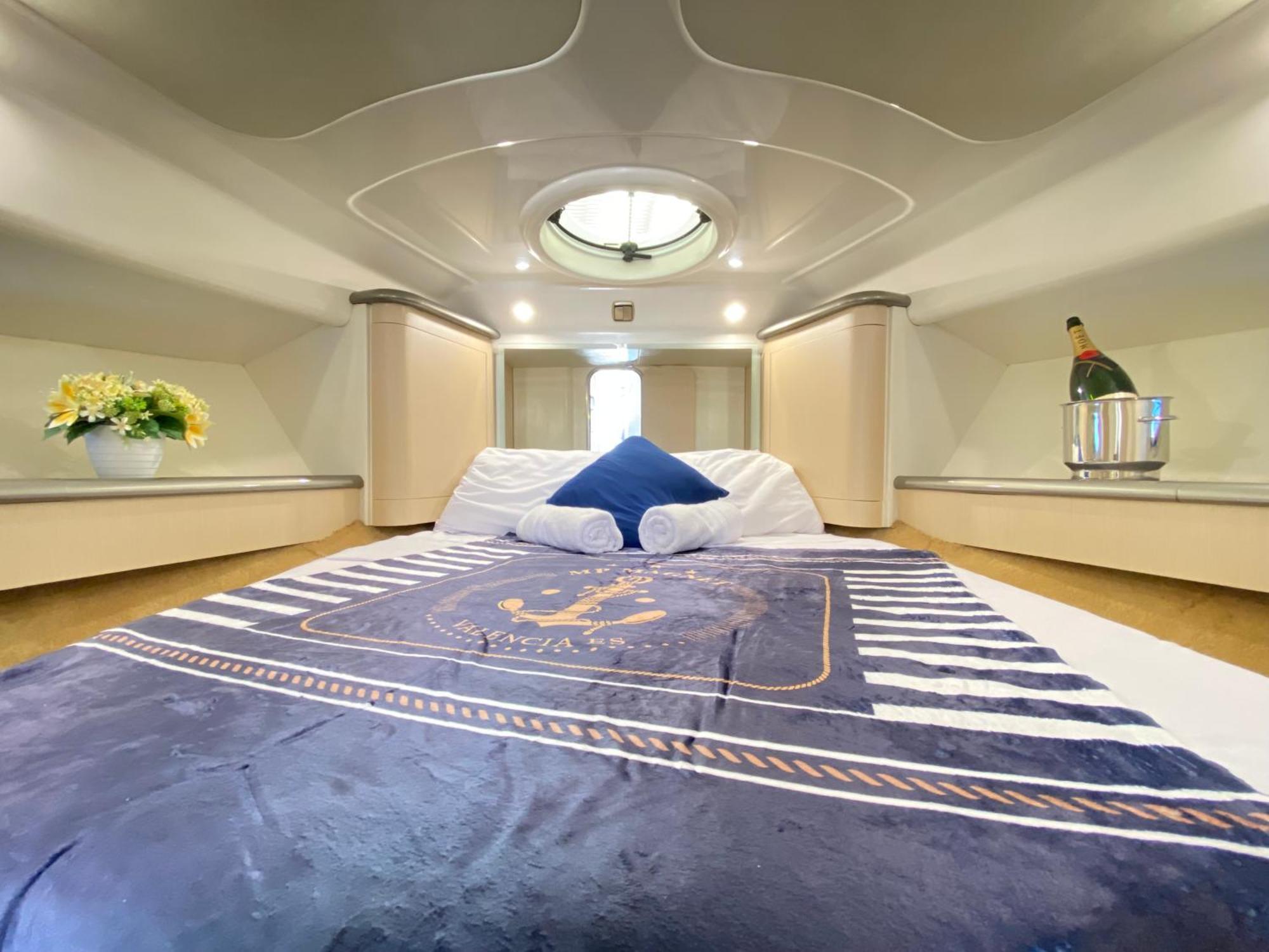 The Valencia Yacht Experience Hotel Luaran gambar